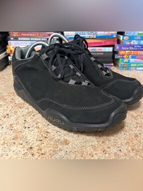 Kuru Chicane Smokestack Black Mens Black Size 10 Trail Shoes 100609E Suede
